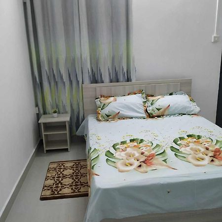 A 7 Villa Quartier Militaire Dış mekan fotoğraf